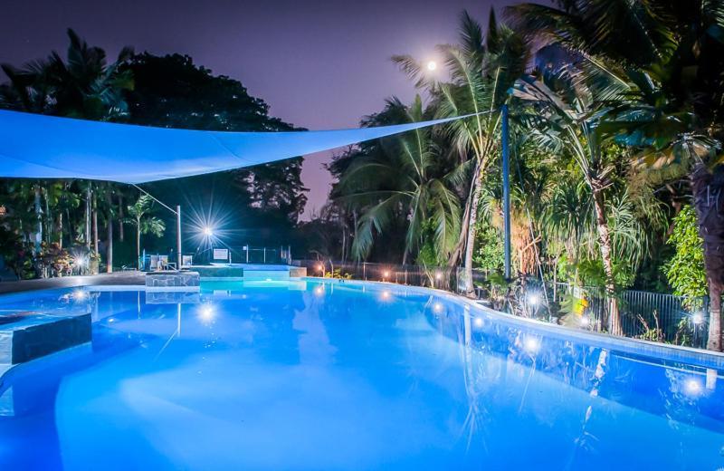 Oasis At Palm Cove Aparthotel Buitenkant foto