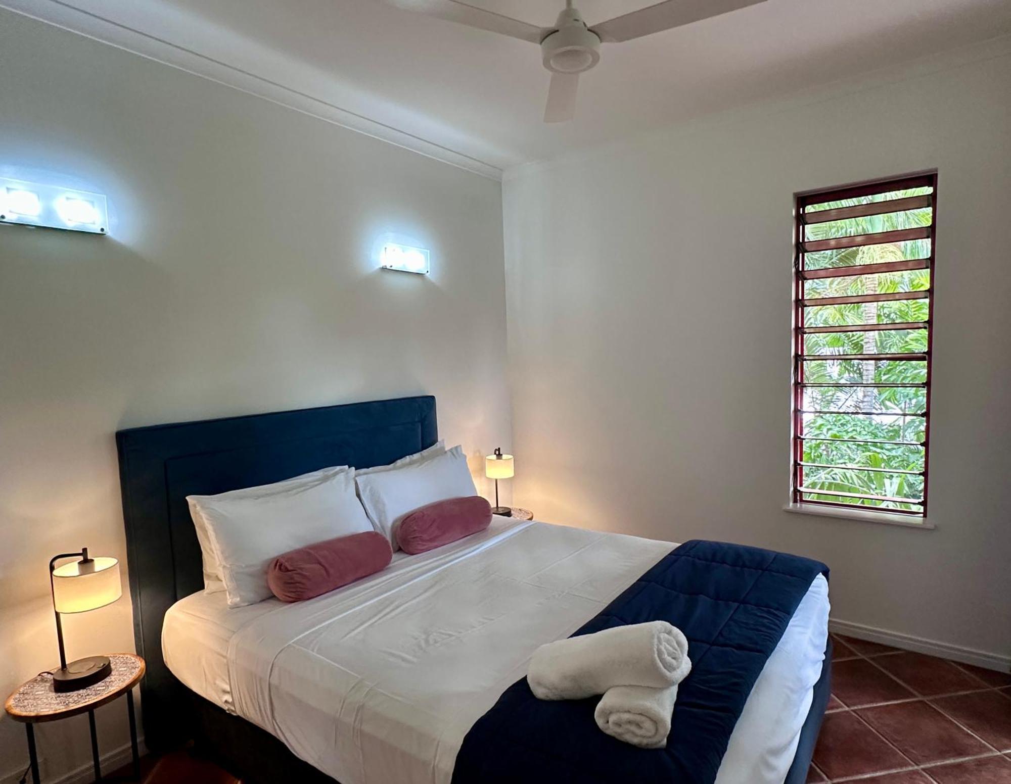 Oasis At Palm Cove Aparthotel Buitenkant foto